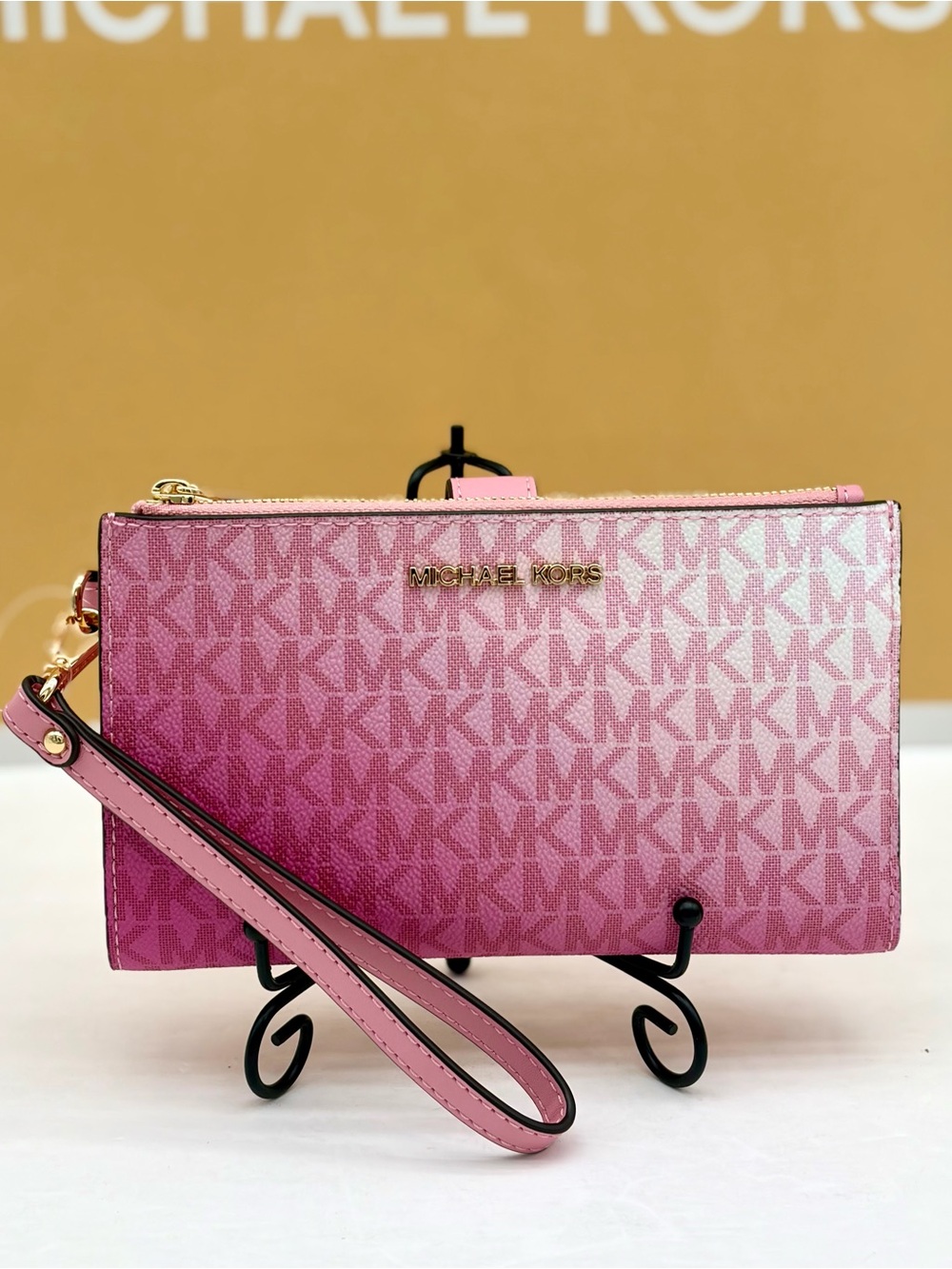 MICHAEL KORS Pink Signature Ombre Double Zip Wristlet Wallet Carnation - Picture 2 of 9